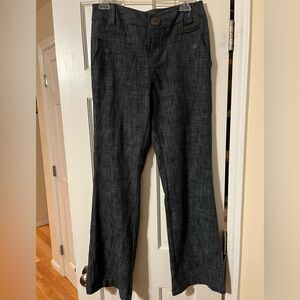 D.F.A New York size 6 wide leg pants